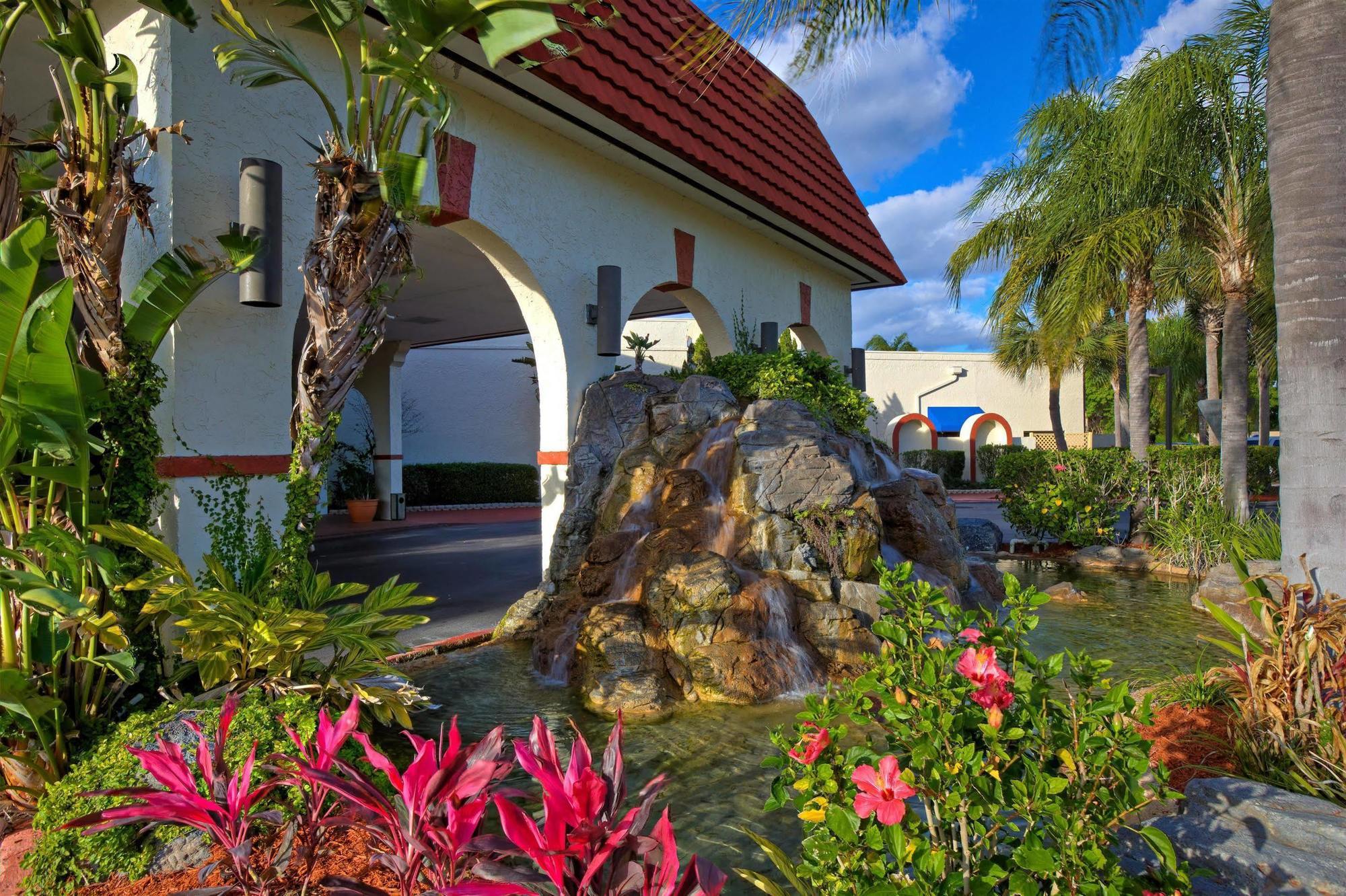 Maingate Lakeside Resort Four Corners Exteriér fotografie
